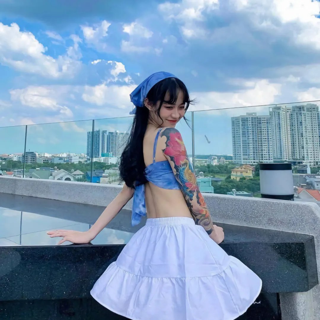 阿甲晒命